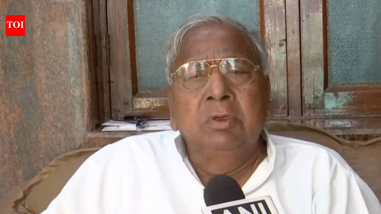 Everyone afraid of Rahul Gandhi after Bharat Jodo, says V Hanumantha Rao