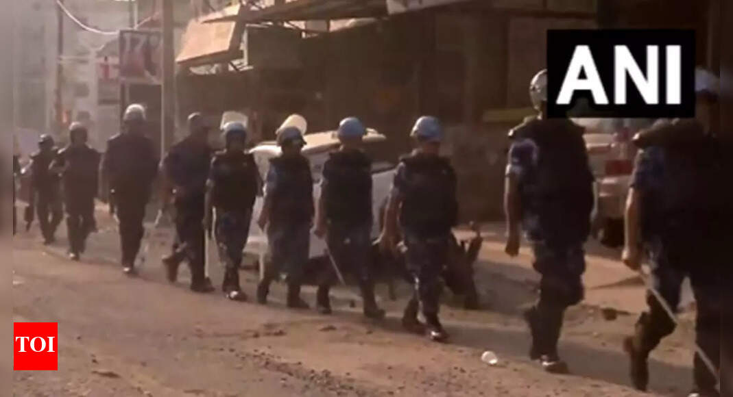 Jamshedpur Clash Religious flag's 'desecration' sparks violent clashes