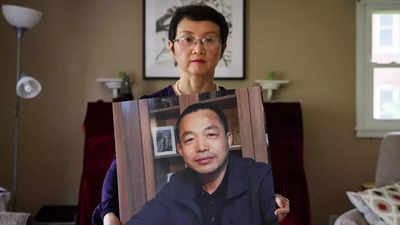 China jails two prominent human rights lawyers for over ten years