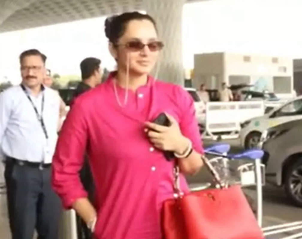 
Watch: Sania Mirza displays her impeccable style at airport

