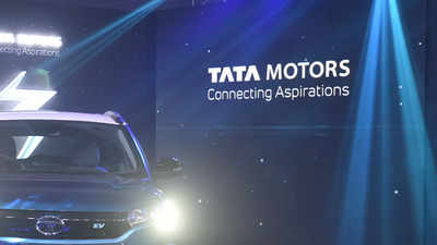 Tata Motors shares jump over 5%; mcap climbs Rs 7,807.53 crore