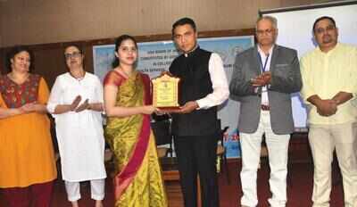 Tap opportunities in wellness tourism, CM tells homeopaths