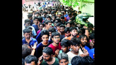 Rs 750 CSK match ticket goes for Rs 5,000 in black market in Chennai