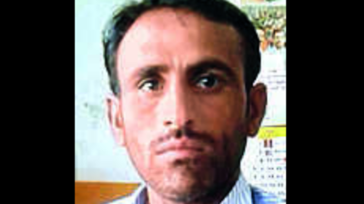 Gujarat State Road Transport Corporation driver steers bus for 15km with chest pain, dies of heart attack