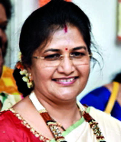 Upset with Jolle’s ‘apathy’, villagers stage protest
