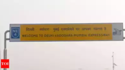 Delhi-Mumbai expressway delayed due to land acquisition woes in Gujarat