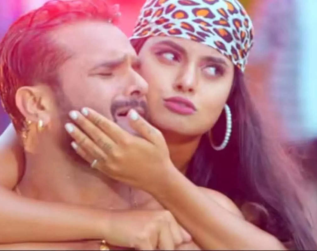 
Bhojpuri superstar Khesari Lal Yadav impresses fans with his sizzling chemistry with Megha Shah in old song ‘Bas Kar Pagli’
