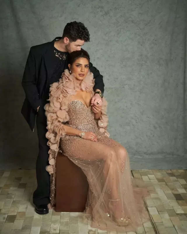 Priyanka Chopra, Nick Jonas