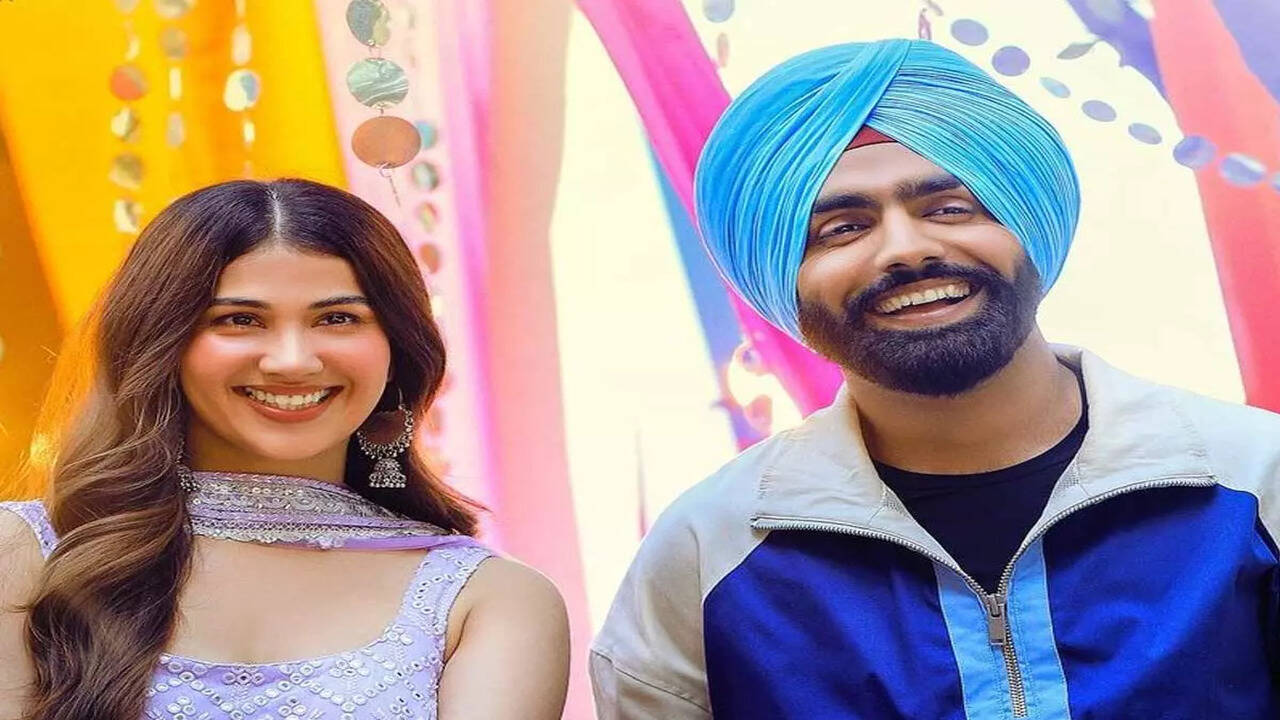 Yigit semiz qizni sikadi video