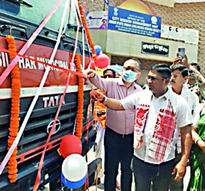 3 sewage machines launched in Silchar to clean up drains