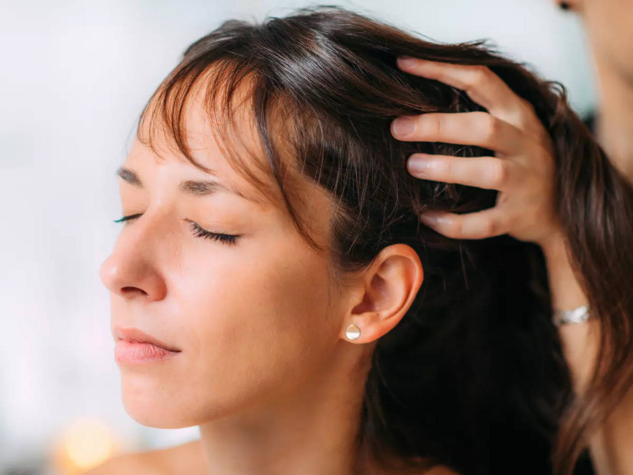 How To Reduce Hair Fall  5 Tips To Reduce Hairfall  Garnier India