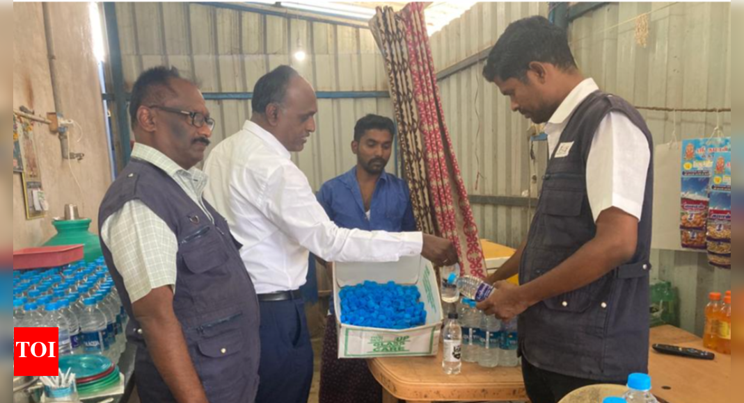 Madurai News Tasmac bar sealed near Tuticorin for cheating tipplers