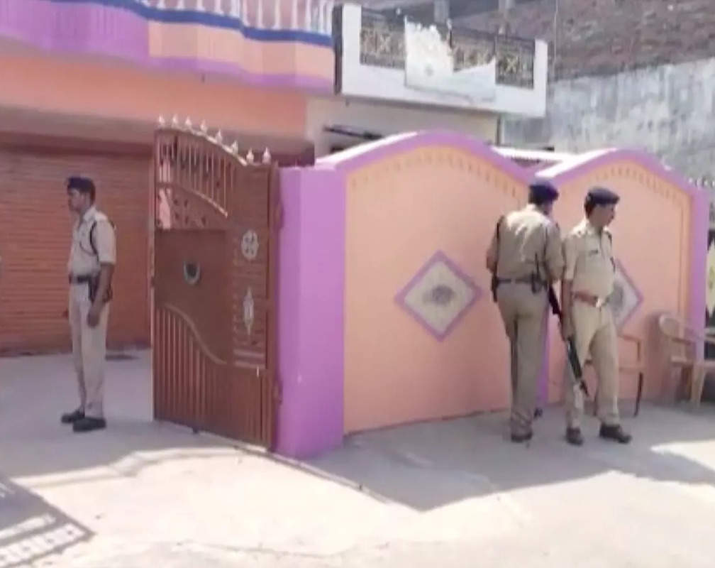 
UP: Raids at property of Gangster Atiq Ahmed’s close aide Guruful Pradhan in Prayagraj
