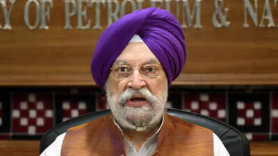 Hardeep Puri inaugurates two central govt residential colonies in Delhi with 1,400 flats