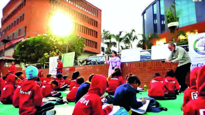 Anand kids' song resonates at UN