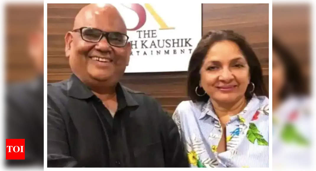 Neena Gupta talks about how Satish Kaushik helped her during her ‘controversial’ pregnancy; says she regrets not going to dinner with him during ‘Kaagaz 2’ shoot – Times of India
