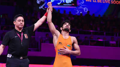 Aman Sehrawat clinches gold at Asian Wrestling Championships