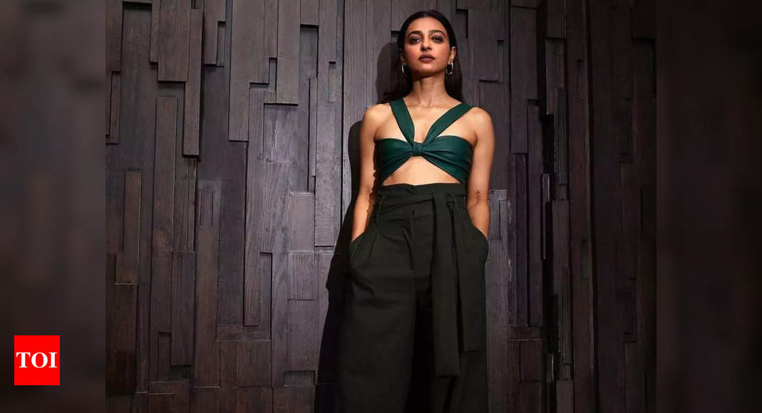 Radhika Apte reveals she lost a film just because she was overweight by 3-4 kilos – Times of India