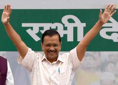 Cops summon Delhi CM in 2022 poll case