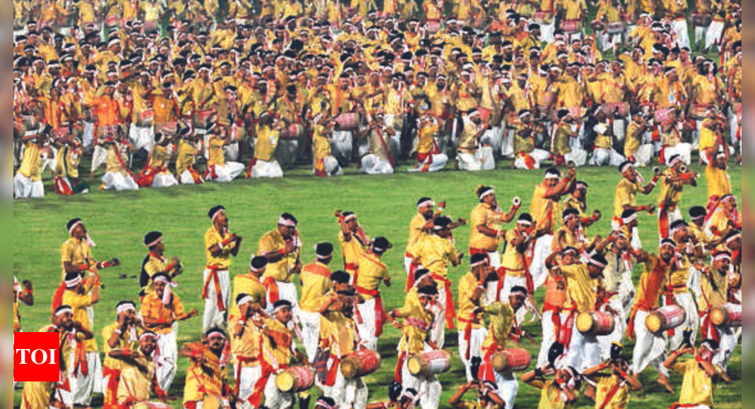 Bihu Dance World Record: Assam Bihu Dancers, Drummers Set For Double 