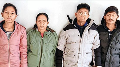 Deadly US dreams: Four of Chaudhary family who drowned cremated in Canada