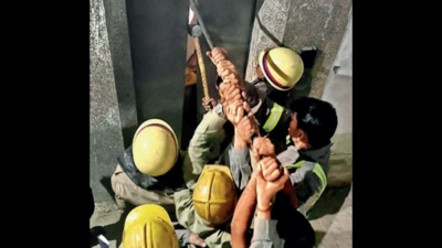 In Greater Noida, family of 8 trapped for 2 hours rescued after firemen cut open the lift doors