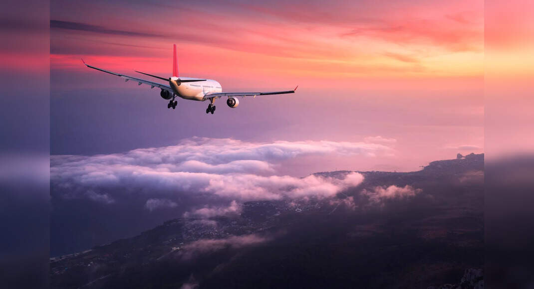 This UK man was the only passenger aboard a luxury flight! It cost him only INR 13000