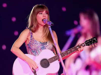 Taylor Swift makes a faux pas; thanks the wrong singer for the opening act at her Tampa show