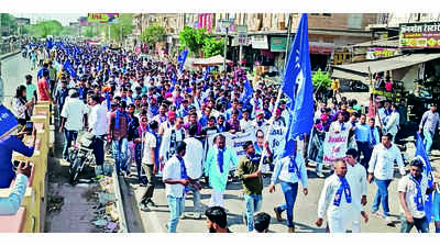 Three days on, Dalit members refuse to cremate youth’s body