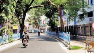 Joyride turns fatal for 2 helmetless minors in Kolkata
