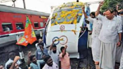 Kerala: Vande Bharat is PM Narendra Modi's Vishu gift, says BJP