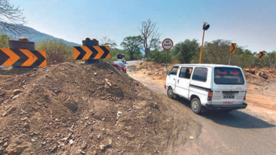 Raigad accident: Barriers to be put up soon to block illegal, dangerous turn