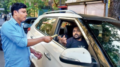 Setback for app-based car parking in Kolkata as majority of attendants ask for cash