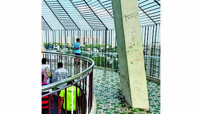 Anna Nagar Tower walls defaced, GCC mulls entrance fee