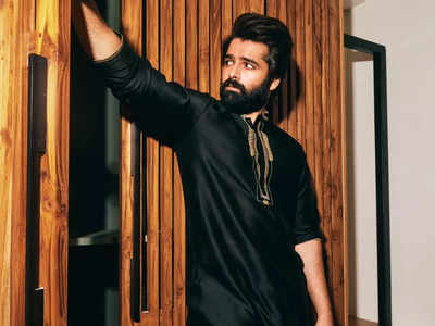 Ram Pothineni stuns in scorching black outfit; fans left swooning