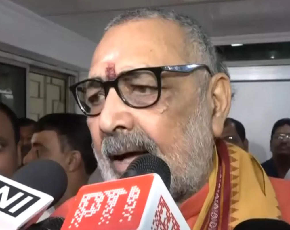 
Atiq’s murder has two facets and is matter of investigation, says Giriraj Singh
