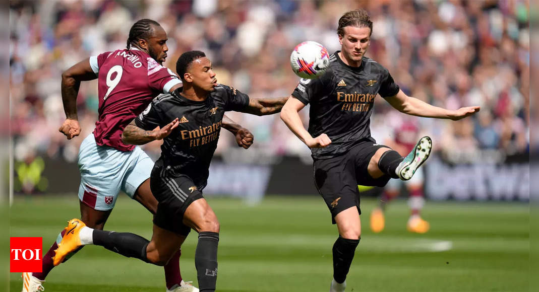 EPL: Arsenal squander two-goal lead in draw at West Ham | Football News – Times of India