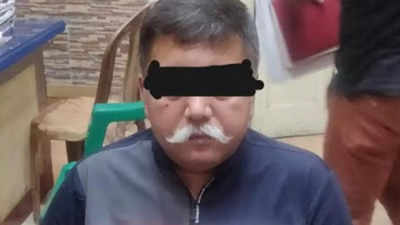 Fake IAS officer arrested in Kolkata