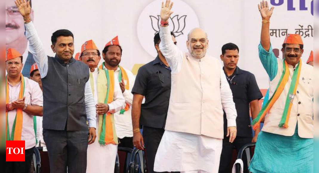 With ‘folded hands’, Amit Shah asks for both Lok Sabha seats in Goa ...