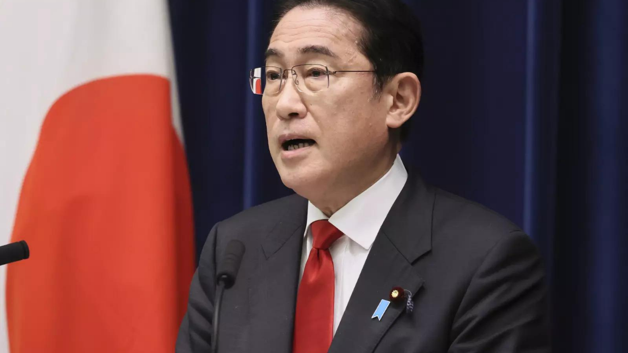 Lack of security for Japanese prime minister surprised many