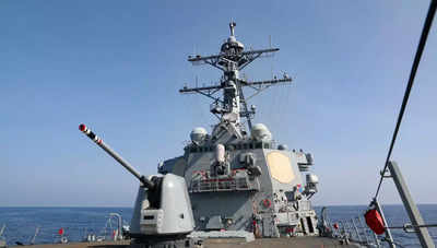 US warship sails through Taiwan Strait following China war games