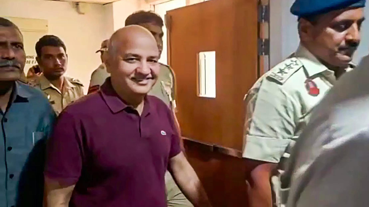 मनीष सिसोदिया की न्यायिक हिरासत दो सप्ताह के लिए बढ़ाई गईManish Sisodia's judicial custody extended for two weeks