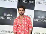 From Salman Khan-Pooja Hegde to Gauahar Khan-Shehnaaz Gill, stars add glamour to Baba Siddique's Iftaar party