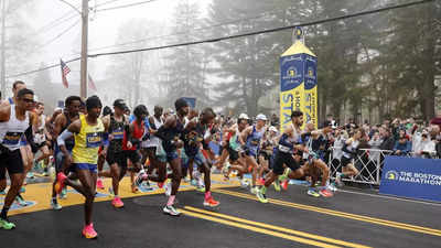 Fast field gathers for start of 127th Boston Marathon