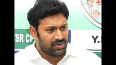 YS Vivekananda Reddy Murder Case: Kadapa MP YS Avinash Reddy's Bail ...