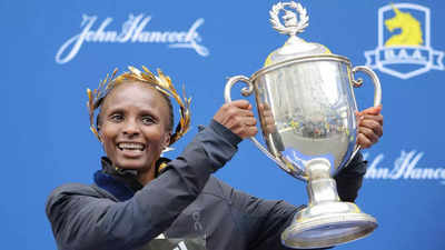Hellen Obiri storms to Boston Marathon victory