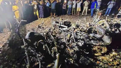 Over 15 bikes charred in fire at Naigaon parking lot in Mumbai