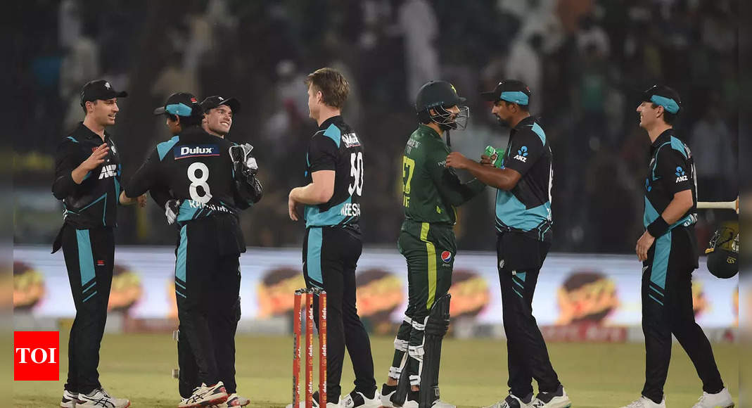 PAK vs NZ: New Zealand survive Iftikhar Ahmed onslaught to win third T20I against Pakistan | Cricket News – Times of India