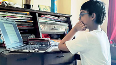 Heat forces Kolkata schools back to online mode