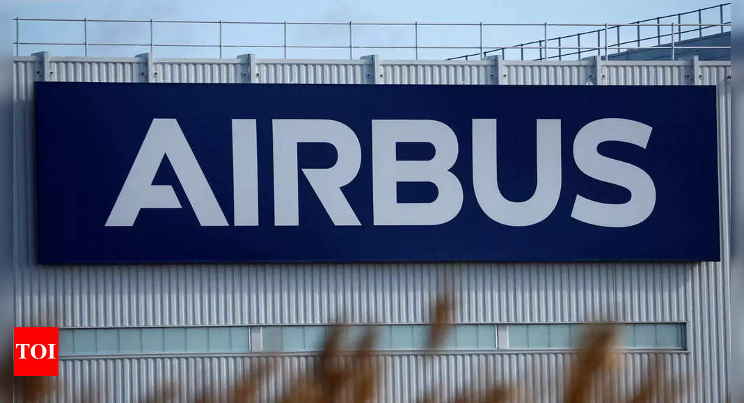 Airbus advises airlines of 2024 delays, keeps output goals – Times of India
